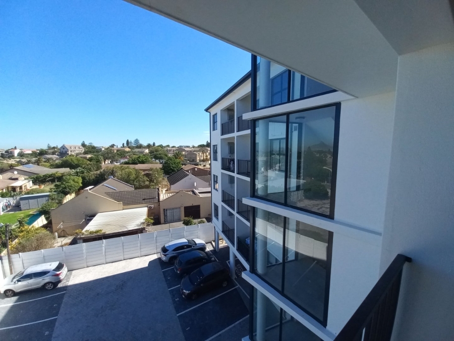 2 Bedroom Property for Sale in Flamingo Vlei Western Cape